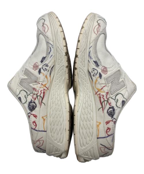 NEW BALANCE（ニューバランス）NEW BALANCE (ニューバランス) Bryant Giles (ブライアント・ジャイルズ) NEW BALANCE×Bryant Giles　M2002　サンダル アイボリー サイズ:25.5cmの古着・服飾アイテム