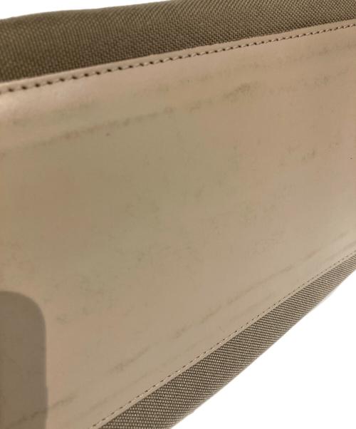 IACUCCI（イアクッチ）IACUCCI (イアクッチ) ハンドバッグ オリーブ サイズ:表記なしの古着・服飾アイテム