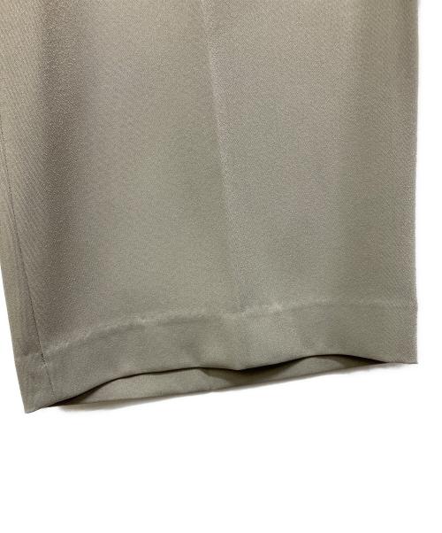 TODAYFUL（トゥデイフル）TODAYFUL (トゥデイフル) Tuck Wide Trousers カーキ サイズ:38の古着・服飾アイテム