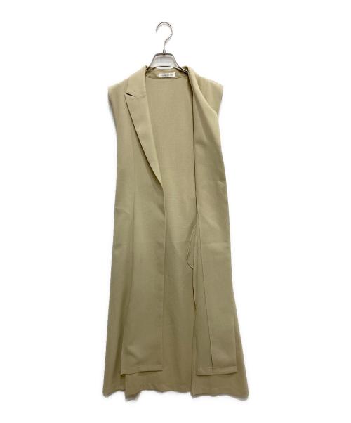 RAW FUDGE（ローファッジ）RAW FUDGE (ローファッジ) スリットデザインジレワンピース ベージュ サイズ:Mの古着・服飾アイテム