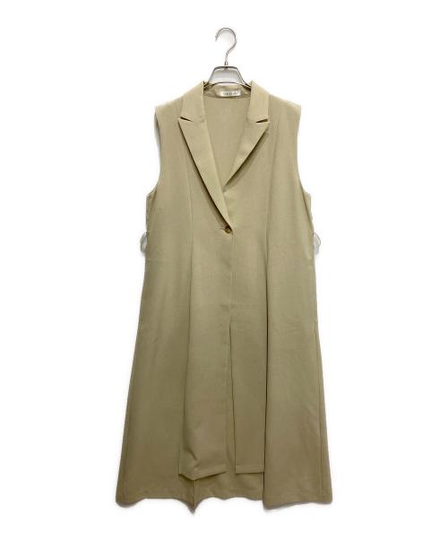 RAW FUDGE（ローファッジ）RAW FUDGE (ローファッジ) スリットデザインジレワンピース ベージュ サイズ:Mの古着・服飾アイテム
