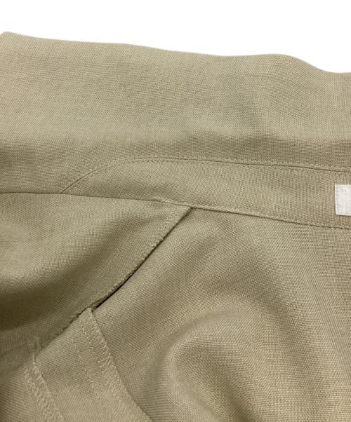 RAW FUDGE（ローファッジ）RAW FUDGE (ローファッジ) スリットデザインジレワンピース ベージュ サイズ:Mの古着・服飾アイテム
