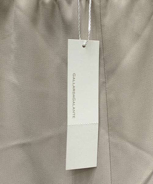 GALLARDA GALANTE（ガリャルダガランテ）GALLARDA GALANTE (ガリャルダガランテ) ワイドドロストパンツ ベージュ サイズ:SIZE0 未使用品の古着・服飾アイテム