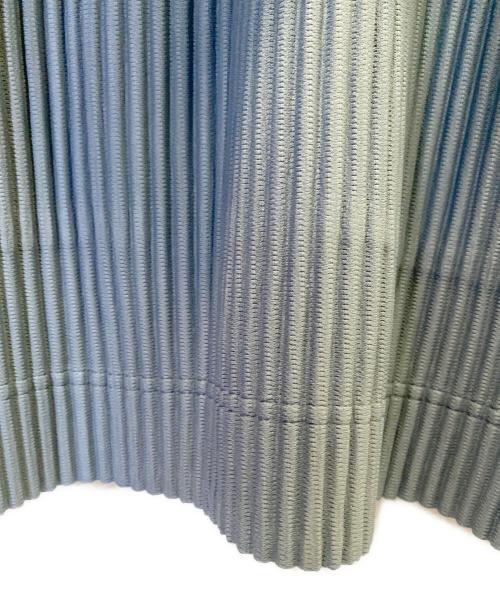HOMME PLISSE ISSEY MIYAKE（オム プリッセ イッセイ ミヤケ）HOMME PLISSE ISSEY MIYAKE (オム プリッセ イッセイ ミヤケ) Monthly Colors Augusut SLATE BLUE サイズ:1の古着・服飾アイテム