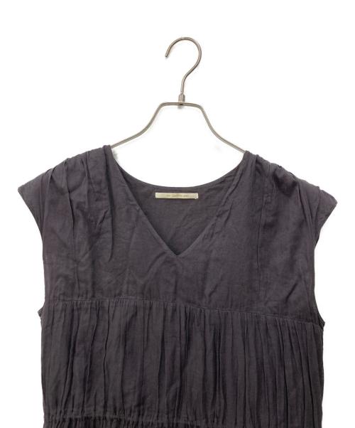 ne quittez pas（ヌキテパ）ne quittez pas (ヌキテパ) ノースリーブワンピース チャコールグレー サイズ:FREEの古着・服飾アイテム