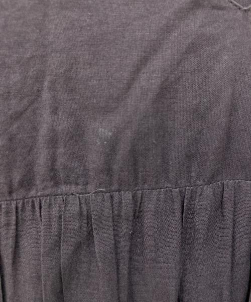 ne quittez pas（ヌキテパ）ne quittez pas (ヌキテパ) ノースリーブワンピース チャコールグレー サイズ:FREEの古着・服飾アイテム