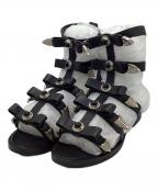 TOGA PULLAトーガ プルラ）の古着「メタルパーツグラディエーターサンダル」｜ブラック