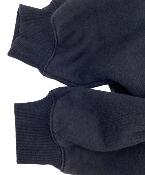 TIGHTBOOTH PRODUCTION（タイトブースプロダクション）TIGHTBOOTH PRODUCTION (タイトブースプロダクション) 刺繍スウェット ブラック サイズ:Mの古着・服飾アイテム