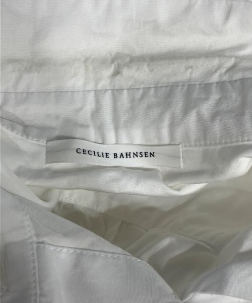 CECILIE BAHNSEN（セシリーバンセン）CECILIE BAHNSEN (セシリーバンセン) バックオープンシャツ ホワイト サイズ:UK6の古着・服飾アイテム