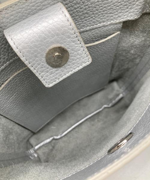 HIROFU（ヒロフ）HIROFU (ヒロフ) チェスタ レザーショルダーバッグ S 2WAY シルバー サイズ:-の古着・服飾アイテム