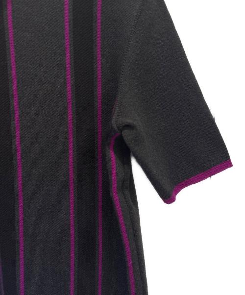 Yves Saint Laurent（イヴサンローラン）Yves Saint Laurent (イヴサンローラン) メリノウール襟付半袖ニット グレー×パープル サイズ:42の古着・服飾アイテム