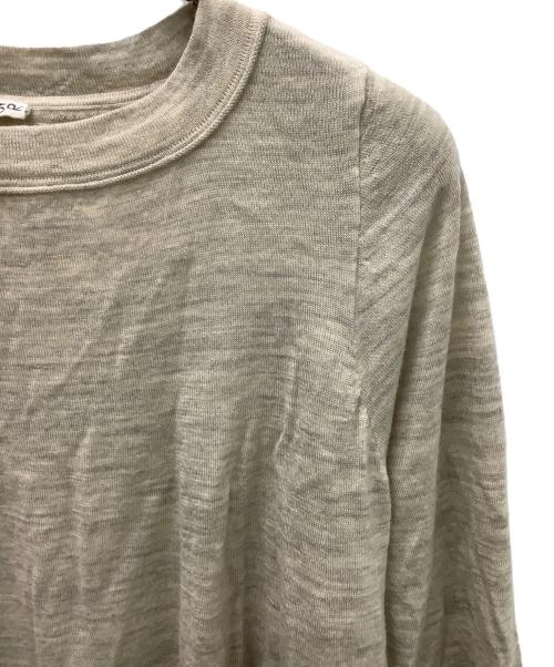 45R（フォーティファイブ・アール）45R (フォーティファイブ・アール) ウォッシャブルウールのフレアTシャツ ベージュの古着・服飾アイテム