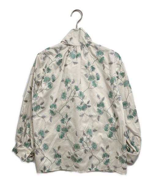 TOMORROW LAND collection（トゥモローランドコレクション）TOMORROW LAND collection (トゥモローランドコレクション) タフタフラワー ボリュームボウタイブラウス アイボリー サイズ:36の古着・服飾アイテム