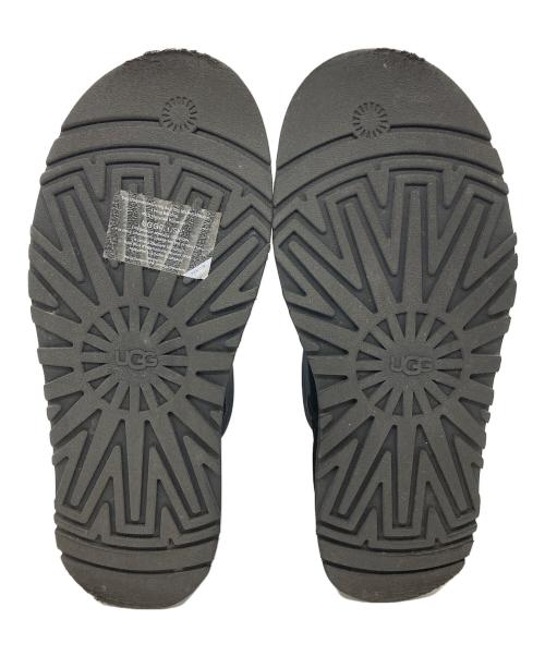 UGG（アグ）UGG (アグ) Classic Mini Dipper ブラック サイズ:25の古着・服飾アイテム