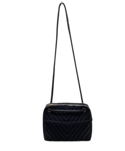 CHANEL（シャネル）CHANEL (シャネル) シェブロン Vステッチ 2WAYバッグ ブラックの古着・服飾アイテム