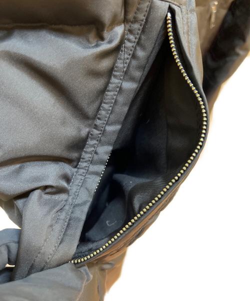 BURBERRY LONDON（バーバリーロンドン）BURBERRY LONDON (バーバリーロンドン) フォックスファー付ダウンコート ブラック サイズ:Mの古着・服飾アイテム