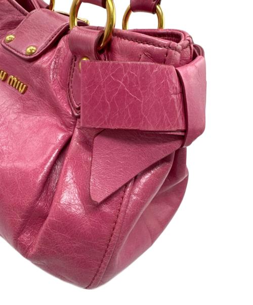 MIU MIU（ミュウミュウ）MIU MIU (ミュウミュウ) ヴィッテロルクス 2WAYバッグ ピンク サイズ:-の古着・服飾アイテム