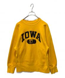 Champion（チャンピオン）の古着「IOWAカレッジロゴREVERSE WEAVEスウェット」｜イエロー