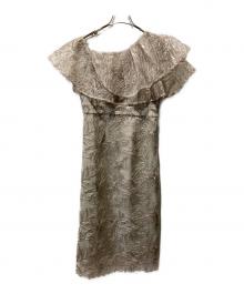 LeJa（レジャ）の古着「フリルオフショルダースパンコールウェストマークスリットIラインロング丈ドレス」｜グレー