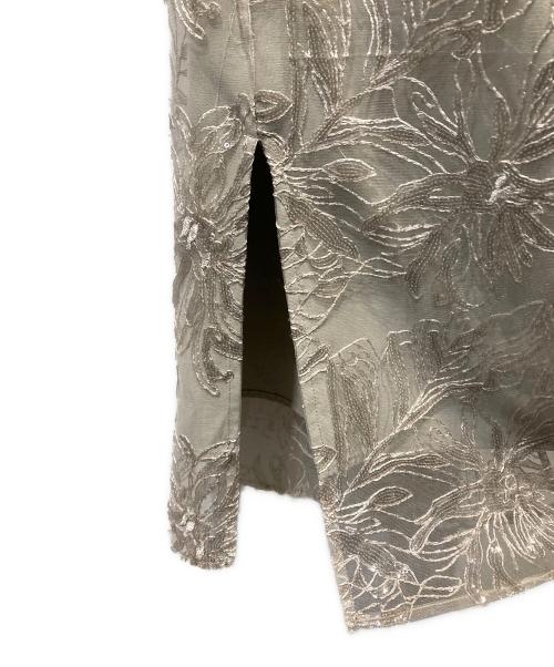 LeJa（レジャ）LeJa (レジャ) フリルオフショルダースパンコールウェストマークスリットIラインロング丈ドレス グレー サイズ:7の古着・服飾アイテム