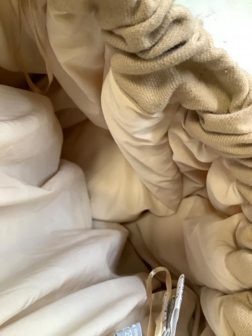 SEVEN TEN by MIHO KAWAHITO（セブン テン バイ ミホ カワヒト）SEVEN TEN by MIHO KAWAHITO (セブン テン バイ ミホ カワヒト) フェザーヤーンフレアスカート ベージュ サイズ:XSの古着・服飾アイテム