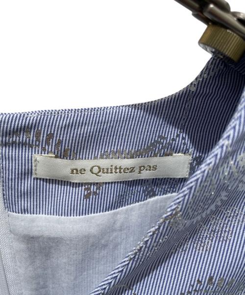 ne quittez pas（ヌキテパ）ne quittez pas (ヌキテパ) Cotton Stripe Wave Flower Foil Print Dress ブルー サイズ:Mの古着・服飾アイテム