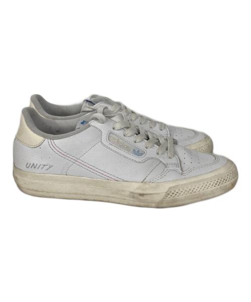adidas（アディダス）adidas (アディダス) スニーカー ホワイト サイズ:26.5の古着・服飾アイテム