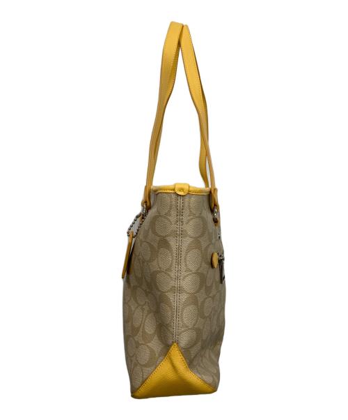 COACH（コーチ）COACH (コーチ) シグネチャートートバッグ イエローの古着・服飾アイテム