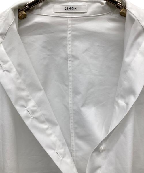 CINOH（チノ）CINOH (チノ) ブラウンジングシャツ ホワイト サイズ:38の古着・服飾アイテム
