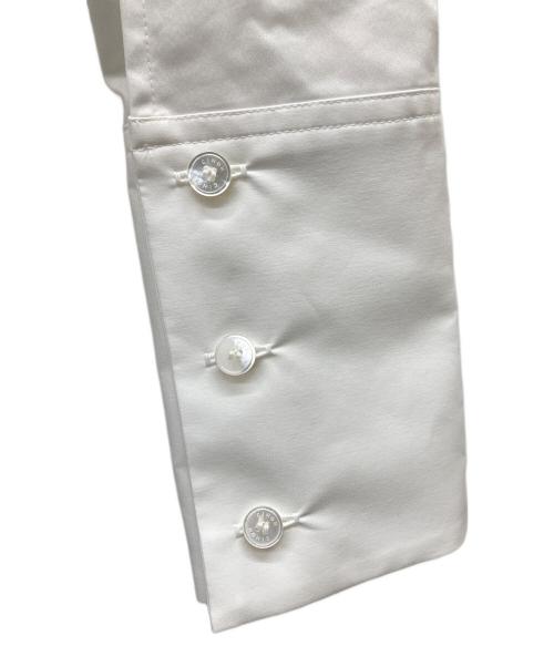 CINOH（チノ）CINOH (チノ) ブラウンジングシャツ ホワイト サイズ:38の古着・服飾アイテム