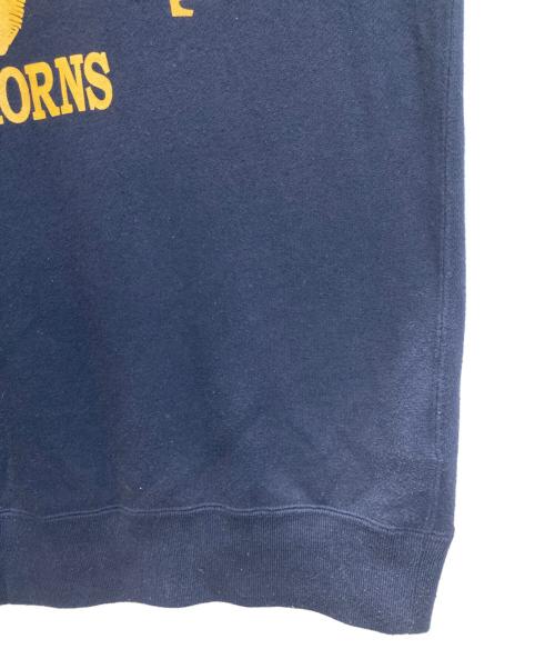 COMME des GARCONS JUNYA WATANABE MAN（コム デ ギャルソン ジュンヤ ワタナベ マン）COMME des GARCONS JUNYA WATANABE MAN (コム デ ギャルソン ジュンヤ ワタナベ マン) San Diego Middle School Bighorns Crew Neck ブラック サイズ:Mの古着・服飾アイテム