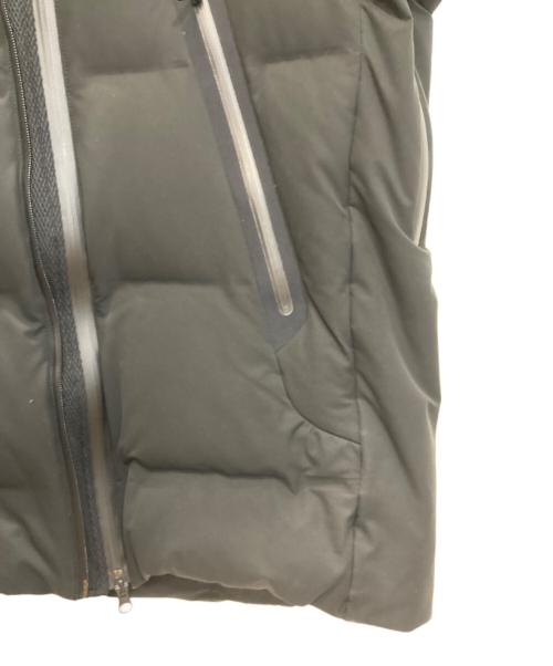 DESCENTE ALLTERRAIN（デザイント オルテライン）DESCENTE ALLTERRAIN (デザイント オルテライン) マウンテニア ダウンジャケット　MOUNTAINEER　水沢ダウン ブラック サイズ:Lの古着・服飾アイテム
