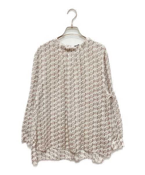 INDIVI（インディヴィ）INDIVI (インディヴィ) フェザージャカードブラウス ベージュ サイズ:13 未使用品の古着・服飾アイテム