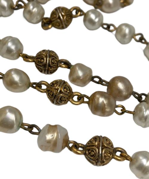 CHANEL（シャネル）CHANEL (シャネル) ヴィンテージフェイクパールネックレス ゴールド×アイボリーの古着・服飾アイテム