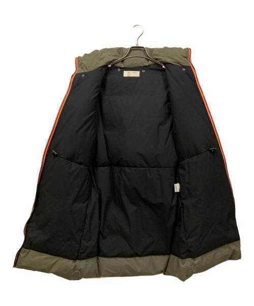 77circa（ナナナナサーカ）77circa (ナナナナサーカ) ダウンコート オリーブ サイズ:SIZE Freeの古着・服飾アイテム