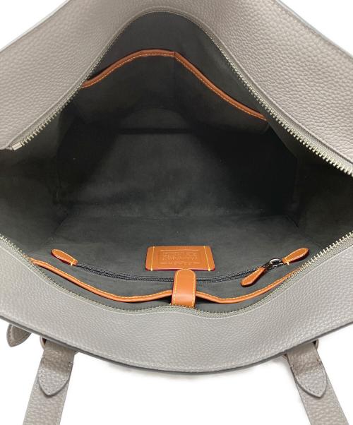 COACH（コーチ）COACH (コーチ) ゴッサム ジップトートバッグ グレーの古着・服飾アイテム