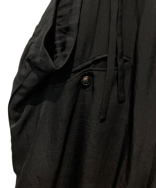 SACRA（サクラ）SACRA (サクラ) ACETATE BRIGHT TWILL SALOPETTE ブラック サイズ:38の古着・服飾アイテム