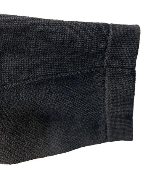 COMME des GARCONS COMME des GARCONS（コムデギャルソン コムデギャルソン）COMME des GARCONS COMME des GARCONS (コムデギャルソン コムデギャルソン) Vネックニット ブラック サイズ:SIZE Mの古着・服飾アイテム