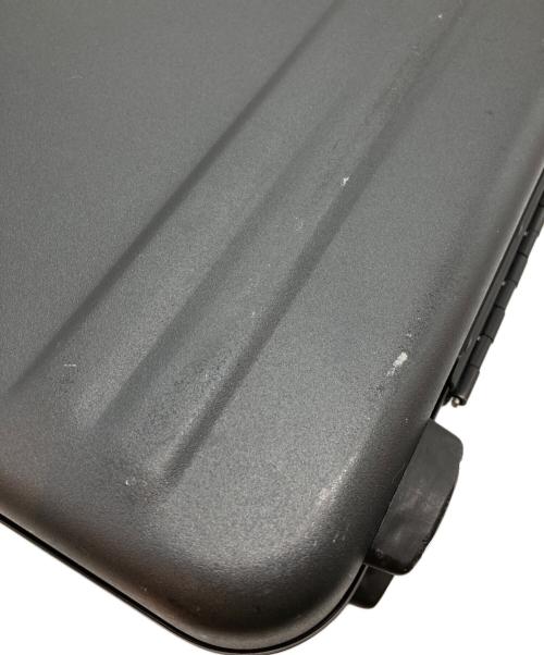 ZERO HALLIBURTON（ゼロ ハリバートン）ZERO HALLIBURTON (ゼロ ハリバートン) アタッシュケース グレーの古着・服飾アイテム