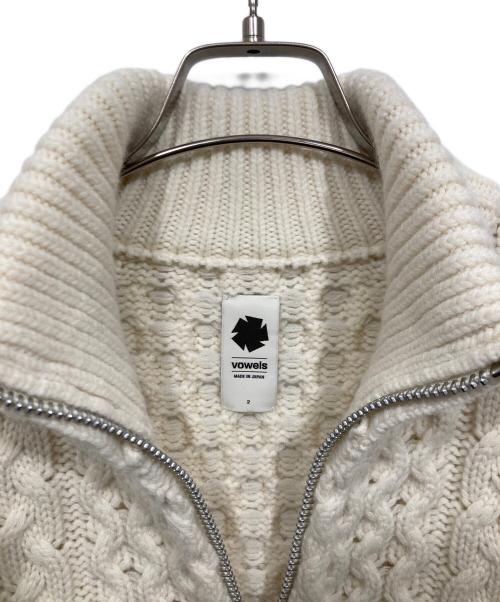 VOWELS（バウルズ）VOWELS (バウルズ) CABLE KNIT ZIP UP ホワイト サイズ:2の古着・服飾アイテム