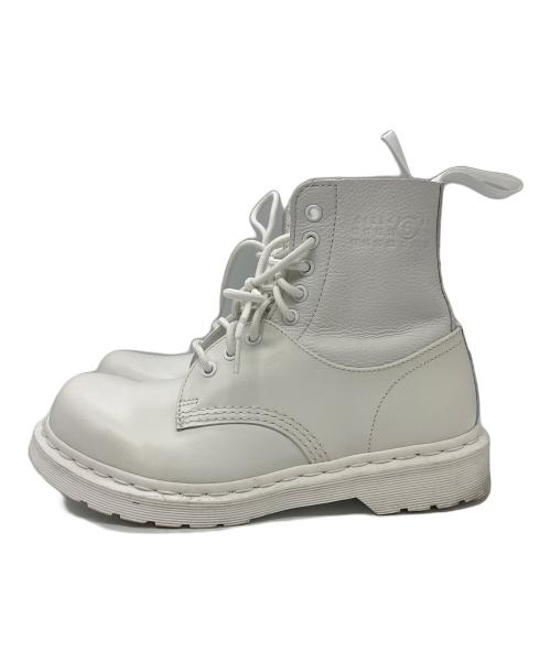 Dr.Martens（ドクターマーチン）Dr.Martens (ドクターマーチン) MM6 Maison Margiela (エムエムシックスメゾンマルジェラ) 8ホールブーツ/1460 TWIST MM6 ホワイト サイズ:UK6の古着・服飾アイテム