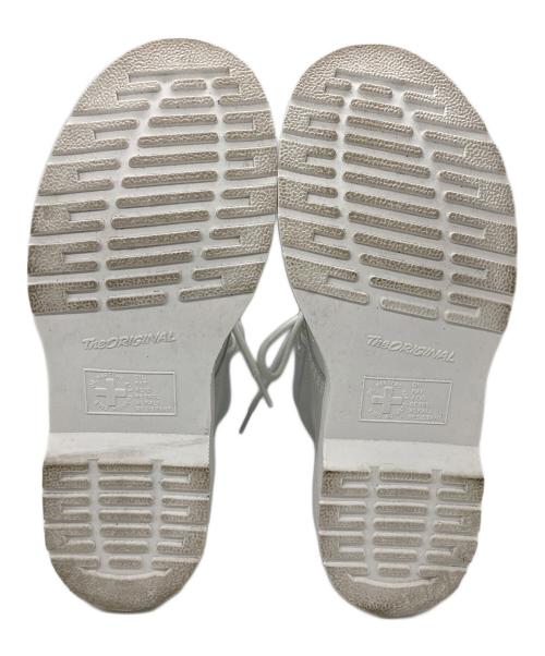 Dr.Martens（ドクターマーチン）Dr.Martens (ドクターマーチン) MM6 Maison Margiela (エムエムシックスメゾンマルジェラ) 8ホールブーツ/1460 TWIST MM6 ホワイト サイズ:UK6の古着・服飾アイテム