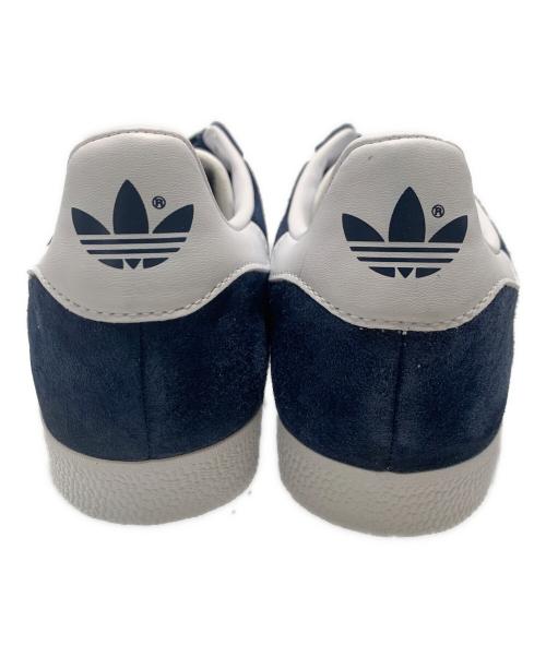 adidas（アディダス）adidas (アディダス) スニーカー ネイビー サイズ:25.5cmの古着・服飾アイテム