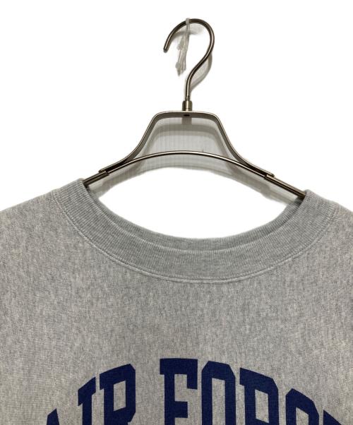 Champion REVERSE WEAVE（チャンピオン リバース ウィーブ）Champion REVERSE WEAVE (チャンピオン リバース ウィーブ) USAFA クルーネックスウェットシャツ グレー サイズ:XXL 未使用品の古着・服飾アイテム