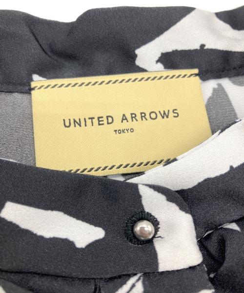 UNITED ARROWS（ユナイテッドアローズ）UNITED ARROWS (ユナイテッドアローズ) サテン フリル ブラウス ブラック サイズ:Freeの古着・服飾アイテム