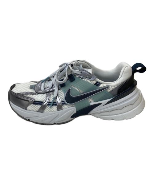 NIKE（ナイキ）NIKE (ナイキ) V2K ラン ウィメンズシューズ ホワイト サイズ:24cmの古着・服飾アイテム