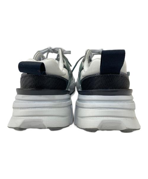 NIKE（ナイキ）NIKE (ナイキ) V2K ラン ウィメンズシューズ ホワイト サイズ:24cmの古着・服飾アイテム