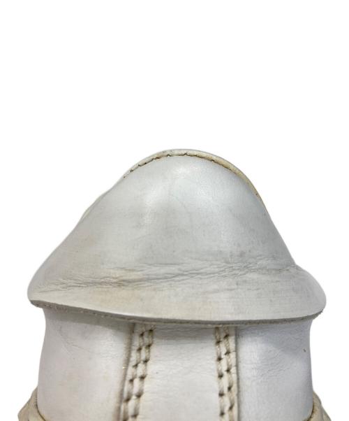 VALENTINO GARAVANI（ヴァレンティノ・ガラヴァーニ）VALENTINO GARAVANI (ヴァレンティノ・ガラヴァーニ) ロックスタッズスニーカー ホワイト×レッド サイズ:38の古着・服飾アイテム