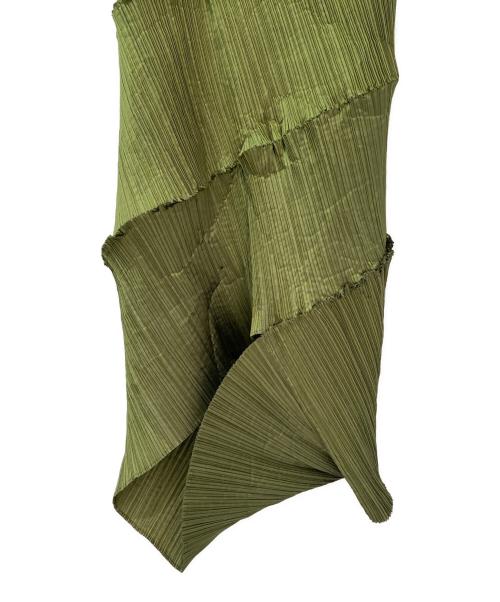 ISSEY MIYAKE（イッセイミヤケ）ISSEY MIYAKE (イッセイミヤケ) 変形プリーツノースリーブワンピース グリーン サイズ:2の古着・服飾アイテム