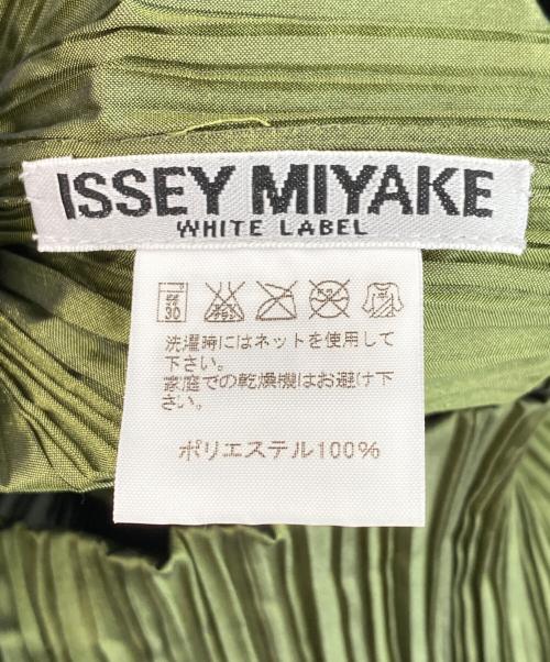 ISSEY MIYAKE（イッセイミヤケ）ISSEY MIYAKE (イッセイミヤケ) 変形プリーツノースリーブワンピース グリーン サイズ:2の古着・服飾アイテム